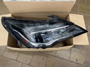 Světlo Opel Astra K