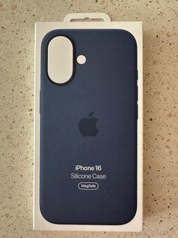 Originál silikonový kryt Apple 16 s MagSafe