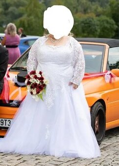 Svatební šaty plus size velké