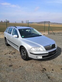 Octavia 1.8 TSI digi klima