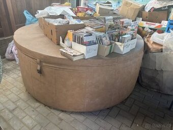 venkovní spa značky SofTub