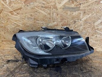 PRAVÉ PŘEDNÍ HALOGENOVÉ SVĚTLO BMW E90 / 91 6942722-07