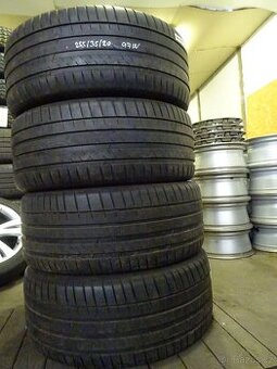 Letní pneu Michelin Pilot Sport, 255/35/20, 4 ks, 4-5 mm