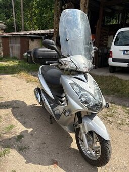 Skůtr SYM VS 125