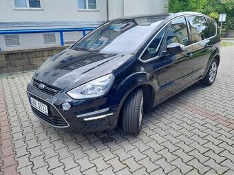 Ford S-MAX 2,0TDCI 120KW AT Titanium