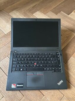 Lenovo ThinkPad A275