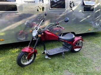 Elektrokoloběžka chopper