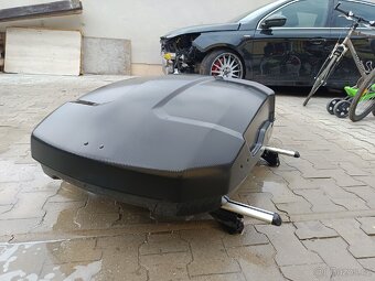 3xpouzity střešní nosič ( rakev ) Thule + pricniky