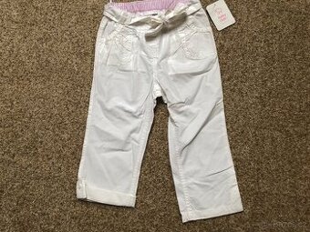 NOVÉ s visačkou dívčí plátěné kalhoty 92 (18-24m), C&A.