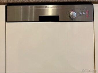 ELECTROLUX ESI 63020 X