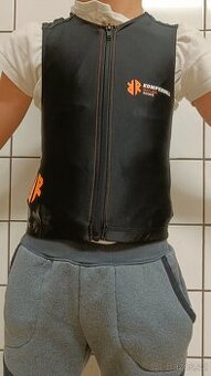 Prodám dětský páteřák Komperdell Junior ECO Vest vel. S/128