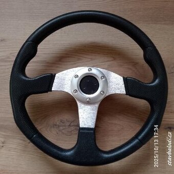 Volant do motorových člunů, lodí