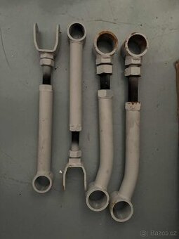 Prodám přední lift ramena Jeep Cherokee XJ