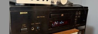 Denon DCD-1550AR – kvalitní CD přehrávač + dálkové ovládání