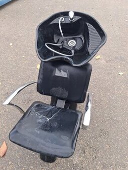 Kadeřnické křesko s mycí jednotkou - 1