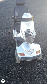 Elektrický vozík pro seniory