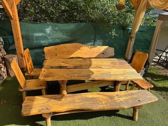 Venkovní sezení z masivu (buk) pro 12 lidí
