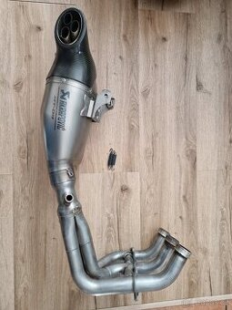 Yamaha MT 09 Akrapovič