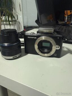 Olympus PEN Mini E-PM1.