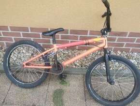 Prodám kolo BMX.