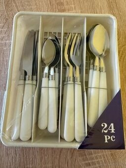 Jídelní priborovy set