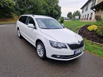 Škoda Superb 2 combi 2,0 TDI facelift , navi, xenony