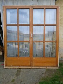 Dřevěné balkonové dveře - francouzské okno 200 x 221 cm