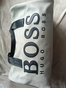 Nová taška HUGO BOSS