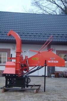 Štěpkovač CRONIMO WCH-8 za traktor