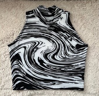 TOP - CHIQUE SPORT - vel.158