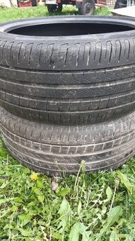 Pneu Pirelli 235/40 R19