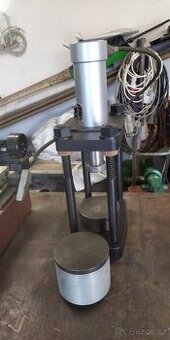 Prodám lis/dílenský lis/hydraulický lis - 1