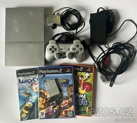 PlayStation 2 SLIM kompletní Stříbrná