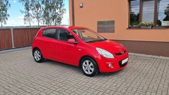 Hyundai i20, 1.2i / najeto 67 000 KM 1.MAJITEL ČR