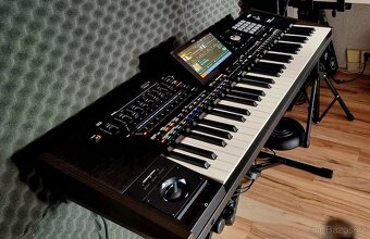 Korg Pa5X-61 Profesionální keyboard - 1