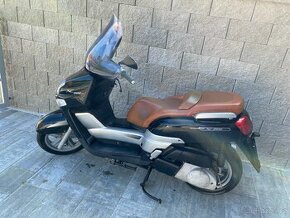 Yamaha Versity 300