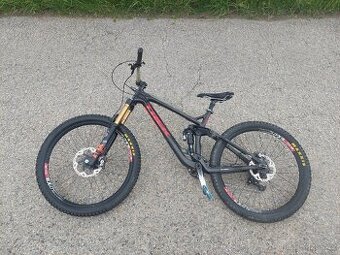 Trek slash 9.9 carbon