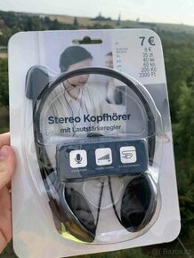 stereofonní náhlavní souprava s ovládáním hlasitosti