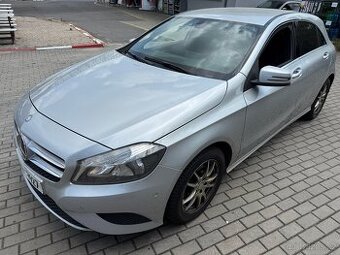 Mercedes A180 DPH ČR 2014
