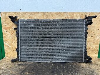 CHLADIČ VODY AUDI 2.0 TFSI 8K0121251L