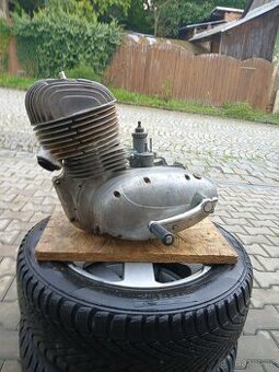Motor Čz 250/455 - 1