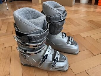 Prodám přeskáče Technica vel. 39,5