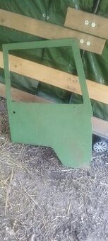 Multicar pravé dveře.