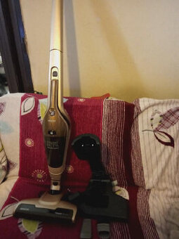 Tyčový aku vysavač Sencor 2v1, zlatý