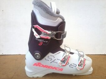 Lyžáky dívčí Nordica 25,5