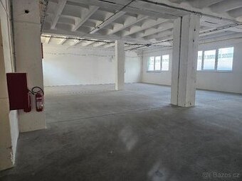 Sklad 303,5 m² vedle D1 v Brně - 1