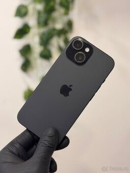 iPhone 15 128GB černý