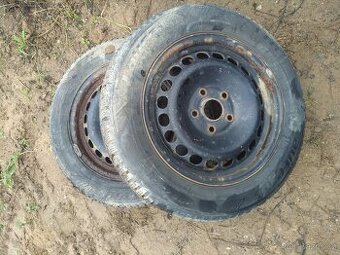 zimní pneu 185/65/15 disky 6Jx15H2 ET45 rozteč 5x112