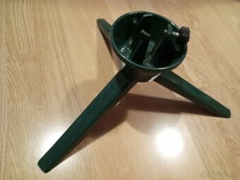 stojan na vánoční stromek