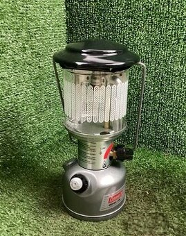 Benzínová lampa Coleman 80W - 2dcl -5 hod. provoz
